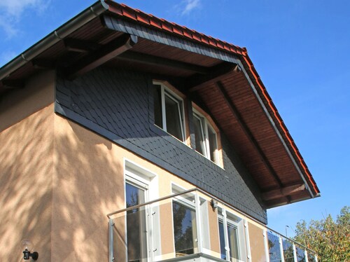 Holiday Home in Schwarzhausen Near Forest