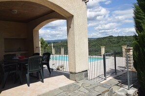 House | Balcony - Quiet Holiday Home in Les Vans With Pool (Les Vans)