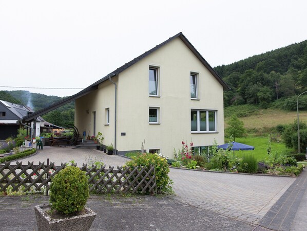 Apartment | AuĂenbereich