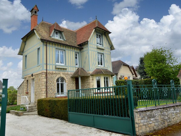 Extérieur