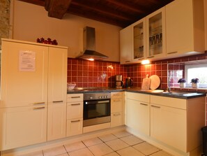 House | Private kitchen - Seaside Stay in Saint-clement (Osmanville)
