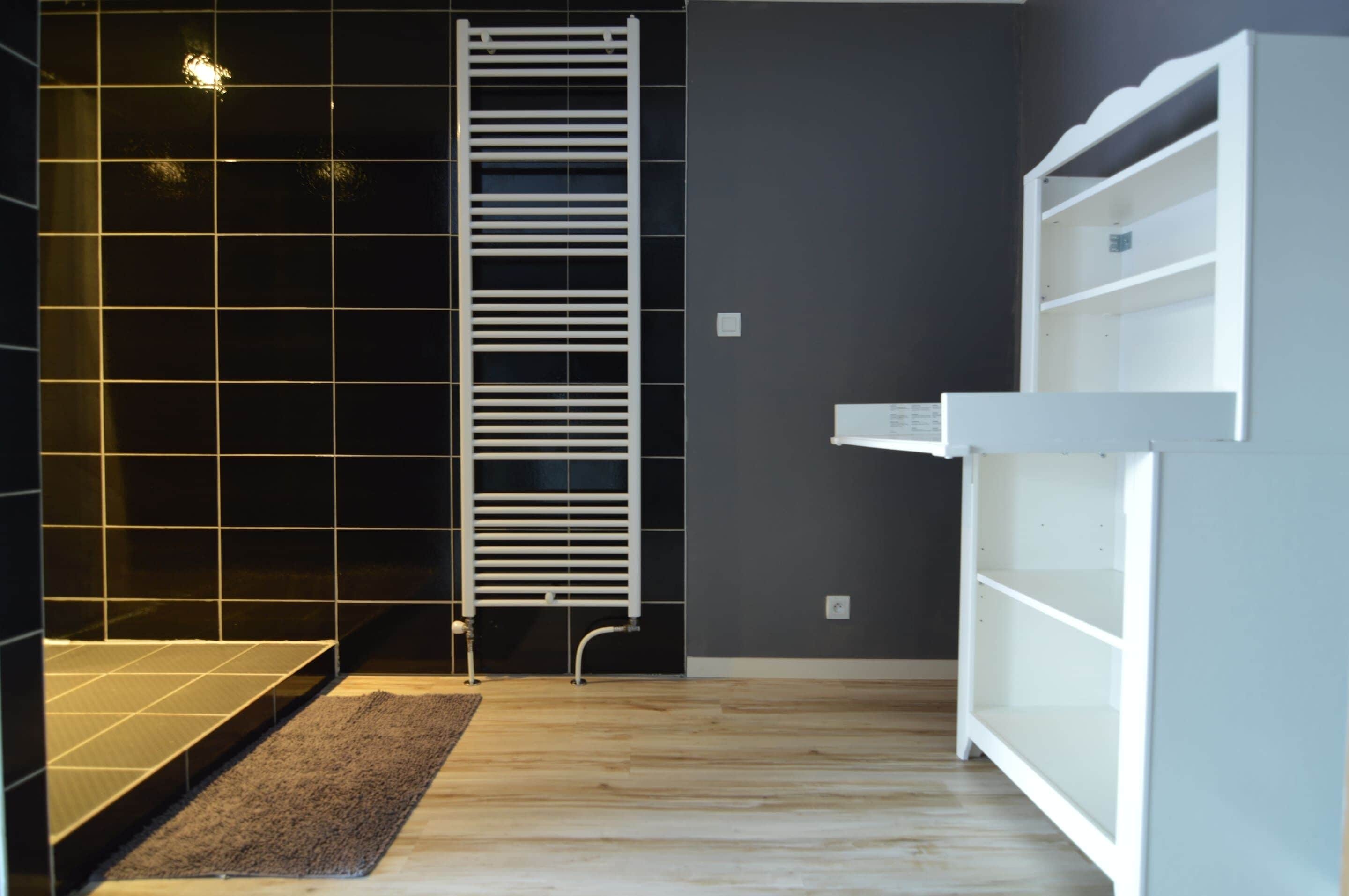 House | Bathroom