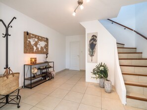 Reception - Luxurious Villa With Private Swimming Pool and Beautiful View of Minervois (Oupia)