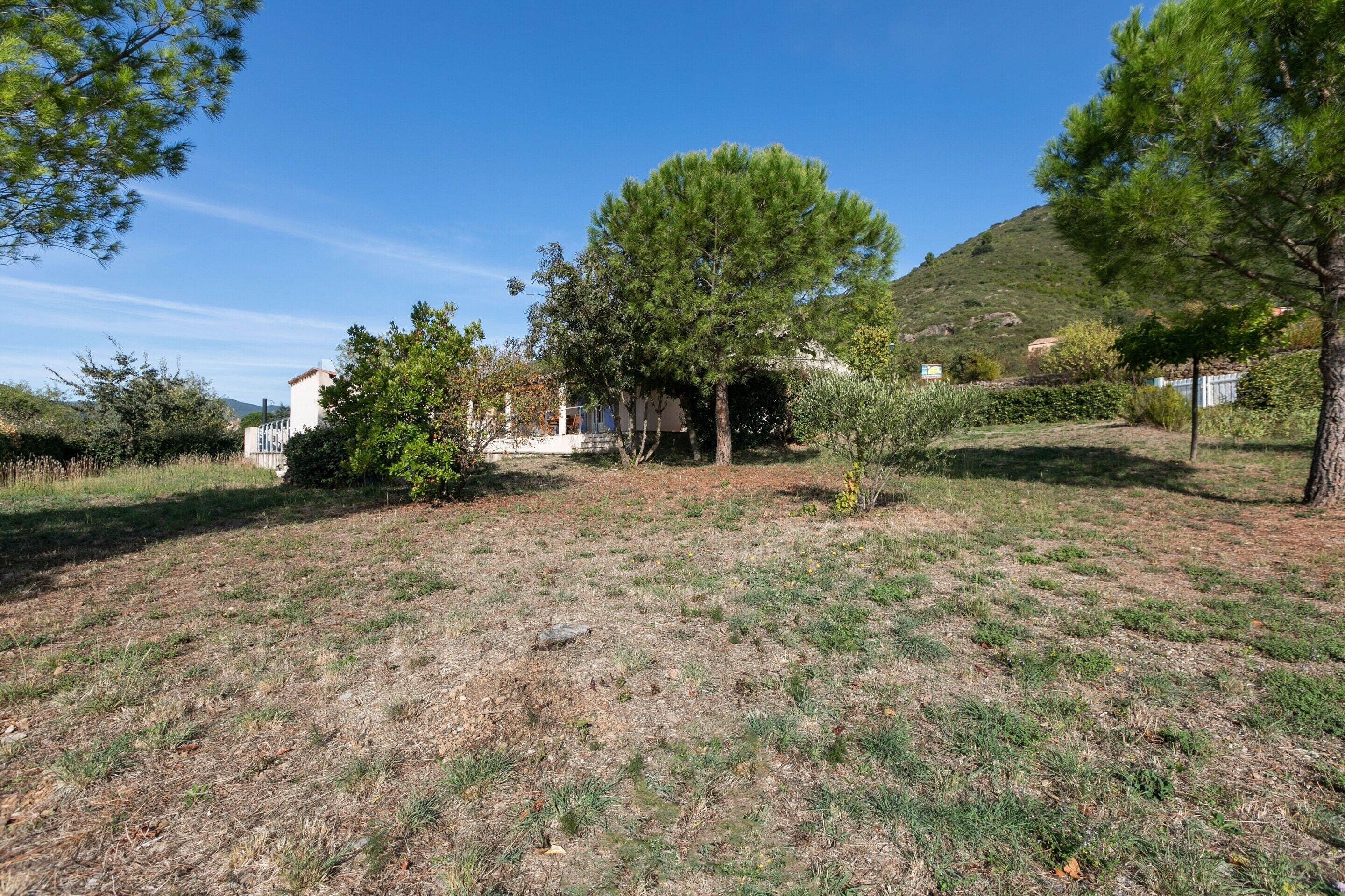 Villa | Garden