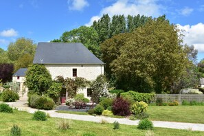 House | Exterior - Manor in Normandy With Spa and Pool (Ponts sur Seulles)