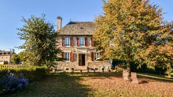 House | Exterior