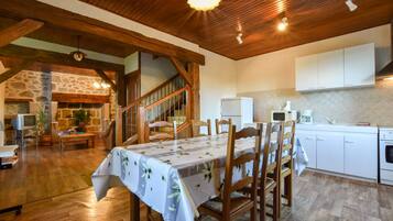 House | Dining