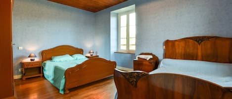 Ferienhaus | 2 Schlafzimmer, individuell eingerichtet