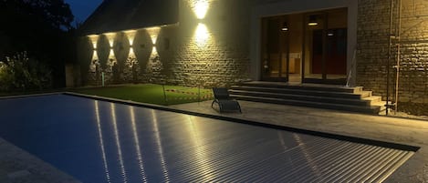 House | Pool | Outdoor pool