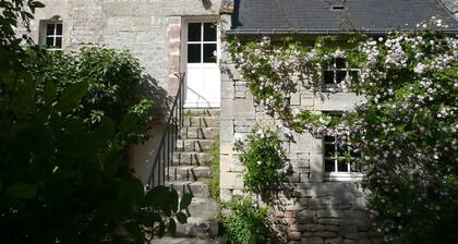 Riverside Retreat in Lantheuil