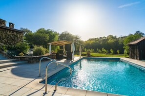 House | Pool - Poolside Haven in Salles (Salles-de-Belvès)