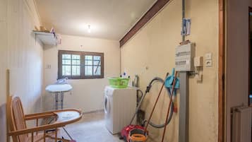 House | Room amenity