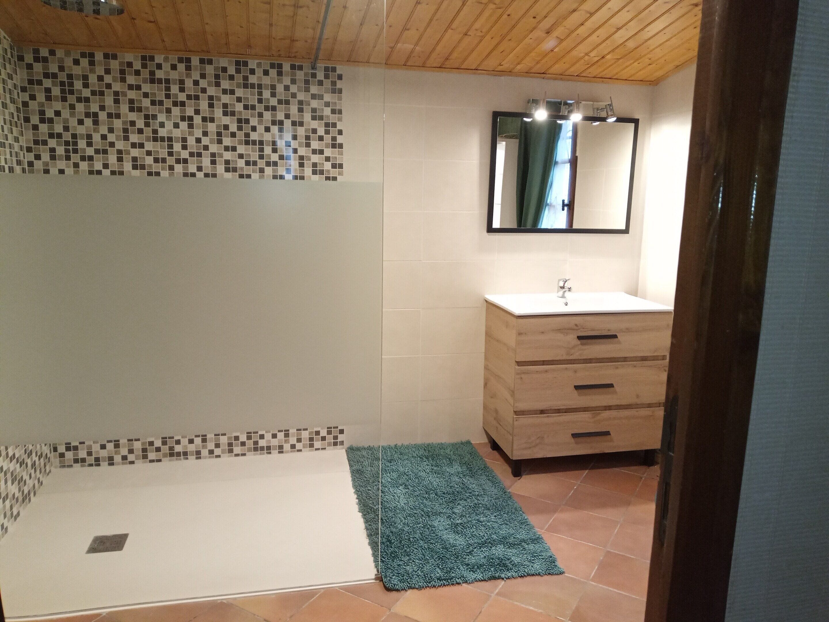 House | Bathroom