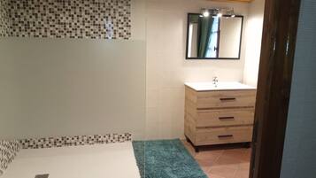 House | Bathroom