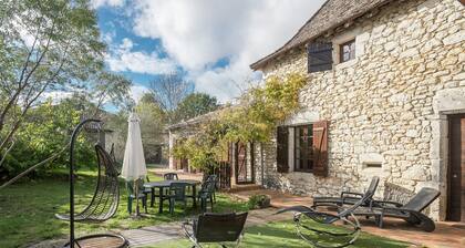 Charming Retreat in Bouniagues