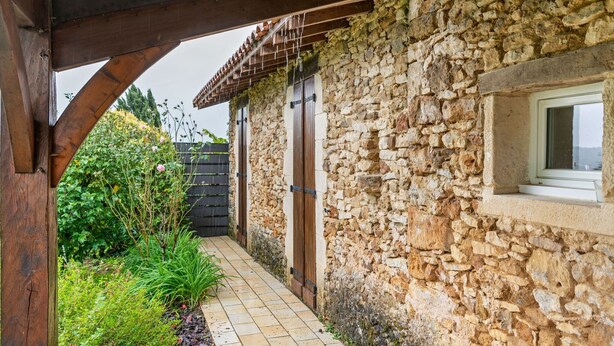 Unclassified image, 1 of 32, button - Gorgeous Holiday Home in Loubejac With Garden (Loubejac)