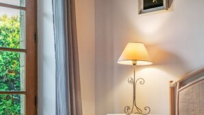 Unclassified image, 4 of 32, button - Gorgeous Holiday Home in Loubejac With Garden (Loubejac)