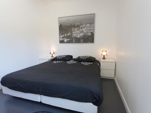 Villa | Room amenity - Villa in Castelnau D'aude With Heated Pool (Castelnau-d'Aude)