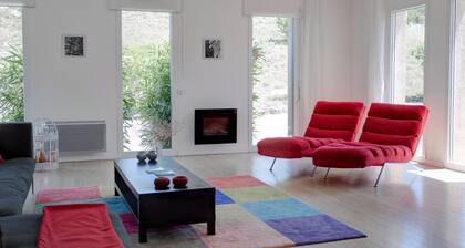 Villa in Castelnau D'aude With Heated Pool