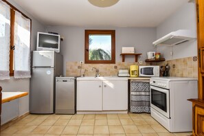 House | Private kitchen | Highchair