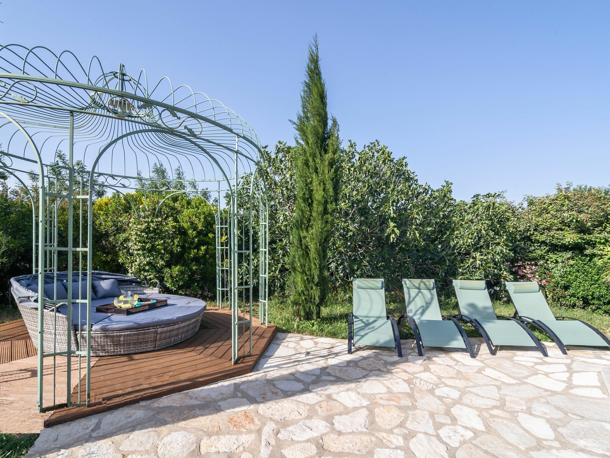 Villa | Balcony