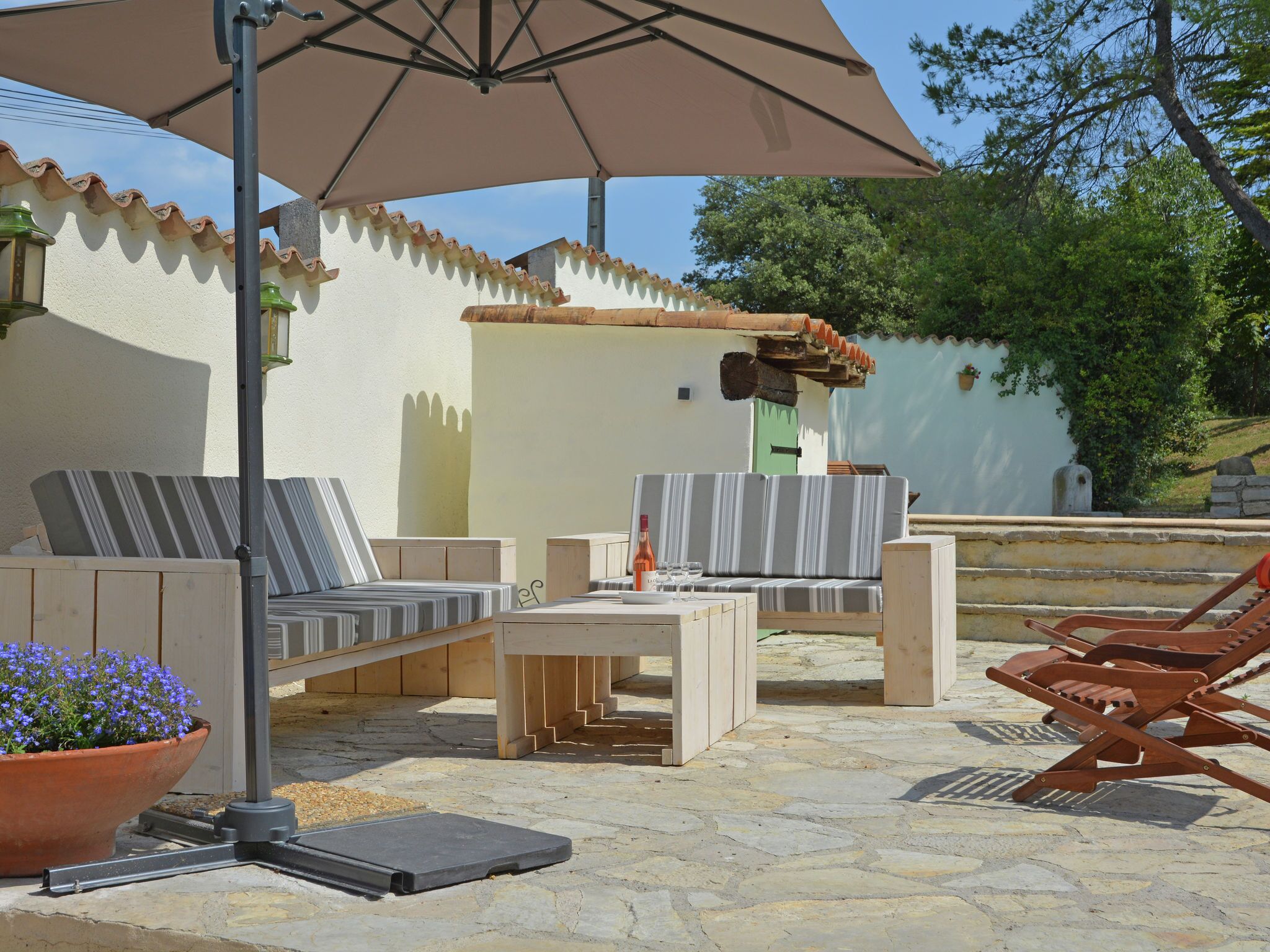 Villa | Balcony