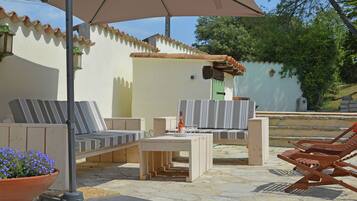 Villa | Balcony