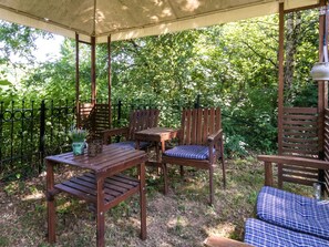 House | Balcony - Cozy Holiday Home With Private Garden in Savignac-lédrier (Savignac-Ledrier)