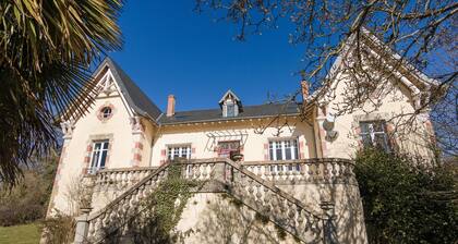 Stylish Mansion in Savignac