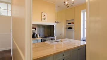 House | Private kitchen