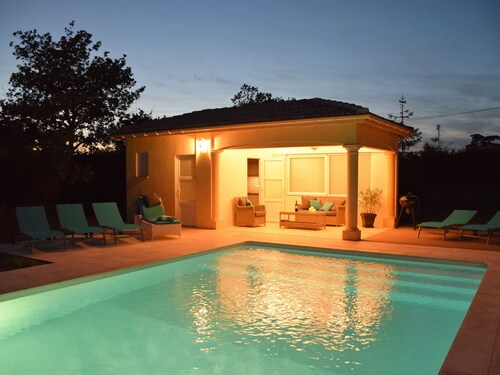Cozy Holiday Home in Montaigu-de-quercy With Swimming Pool