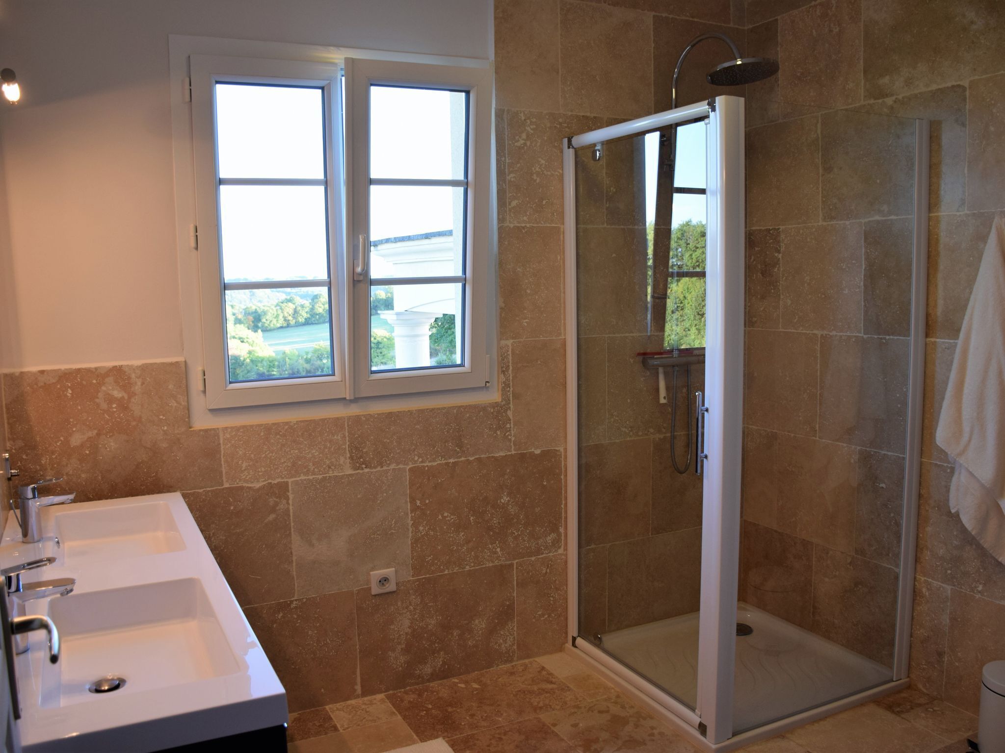 House | Bathroom | Bathtub