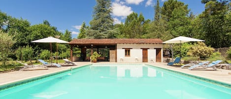 單棟房屋 | 泳池