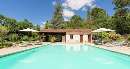 Mansion in Bourgnac With Garden