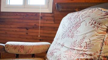 2 bedrooms, individually furnished