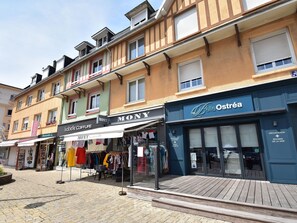 Exterior - Family Country Cottage in Brainville (Brainville)