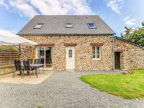 Exterior - Family Country Cottage in Brainville (Brainville)