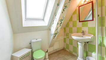 House | Bilik Mandi