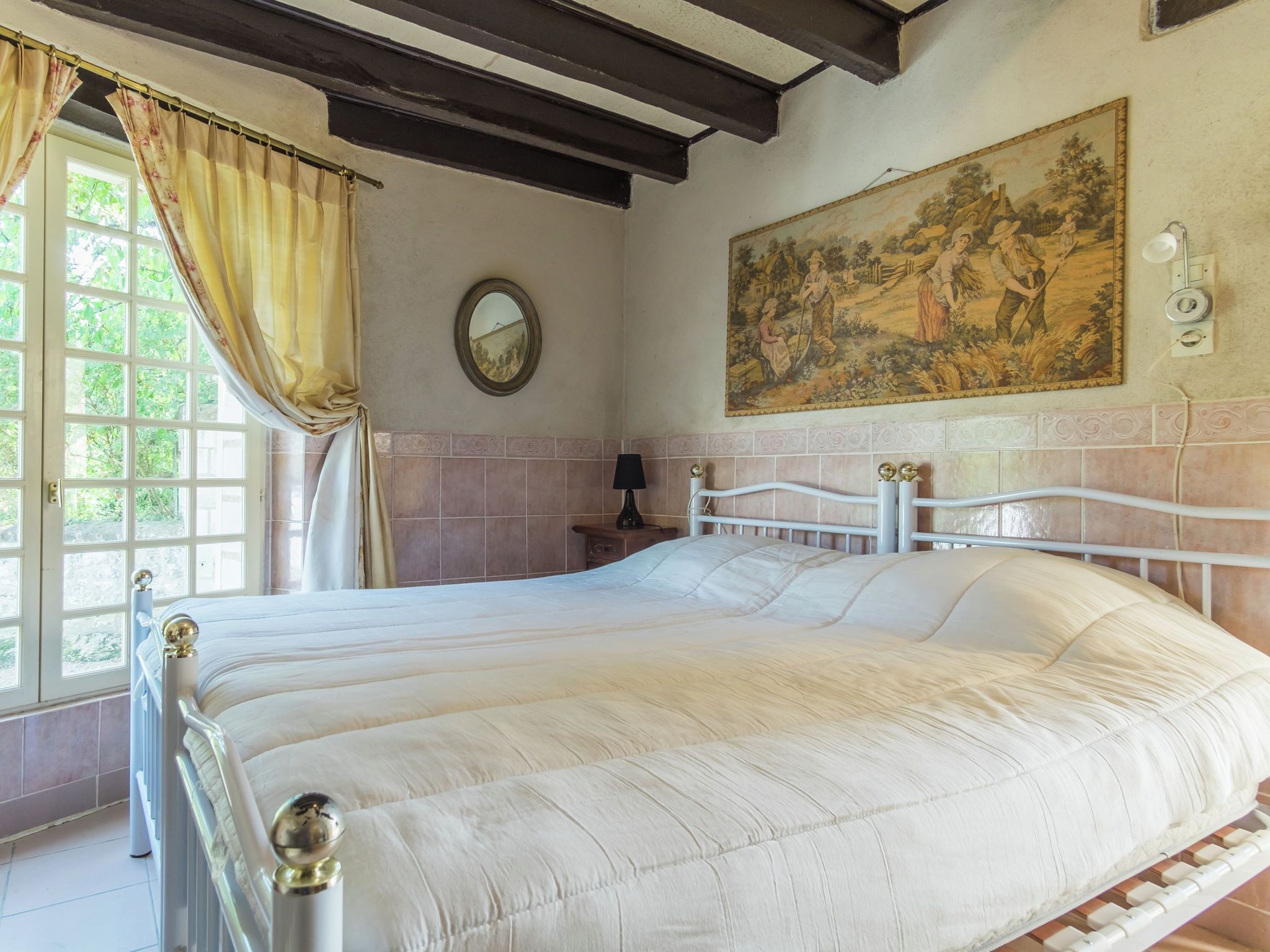 House | Room amenity