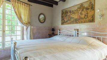 House | Room amenity