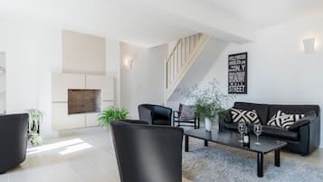 House | Living room