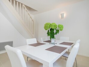 House | Dining