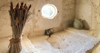 Slate-roofed Hideaway