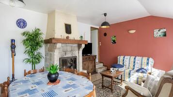 House | Dining