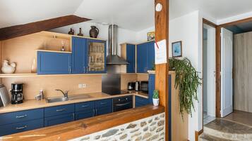 House | Private kitchen