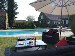 Pool - Magnificent Mansion With Private Swimming Pool in Quiet Location Near Décize (Charrin)