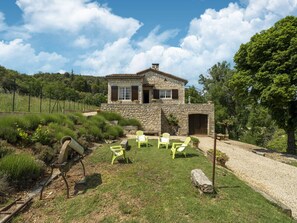 House | Exterior - Holiday Home in Montclus Near River (Montclus)