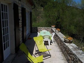 House | Exterior - Holiday Home in Montclus Near River (Montclus)