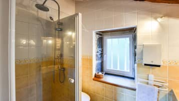 House | Bathroom