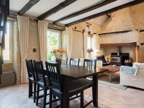 Dining - Holiday Home in the Lot With Beautiful Private Swimming Pool and Fantastic View (Anglars-Nozac)